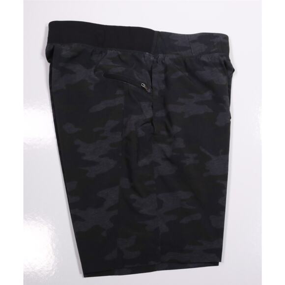 Lululemon Men's License to Train Gray Black Camo Shorts Medium - Picture 6 of 8